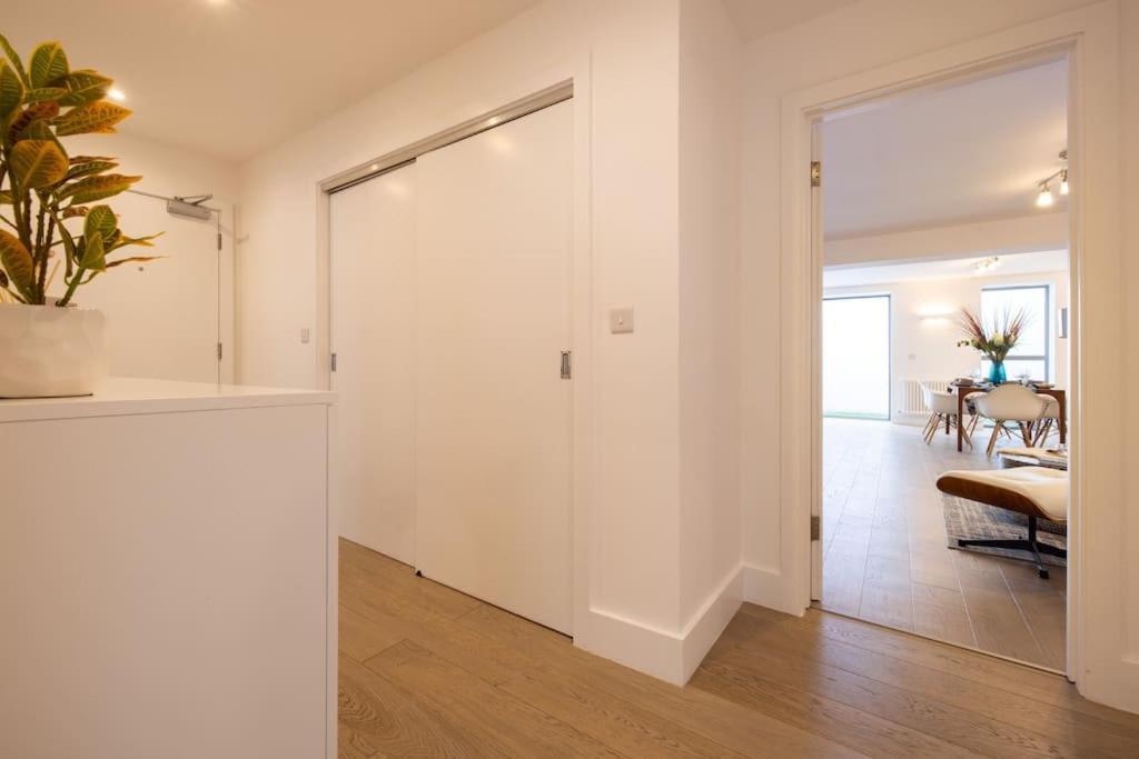 Wild Roses Serviced Apartments - Borough Londen Buitenkant foto