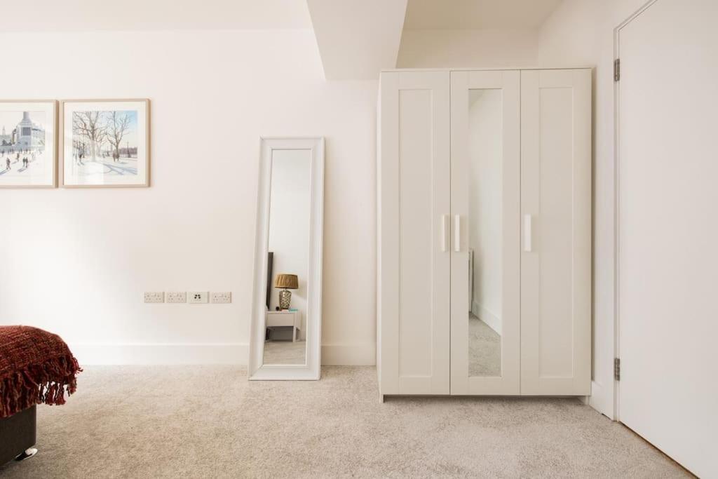 Wild Roses Serviced Apartments - Borough Londen Buitenkant foto