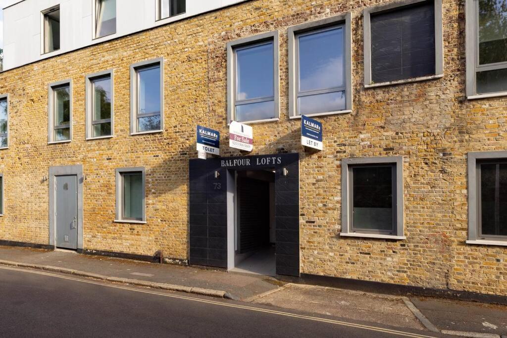 Wild Roses Serviced Apartments - Borough Londen Buitenkant foto