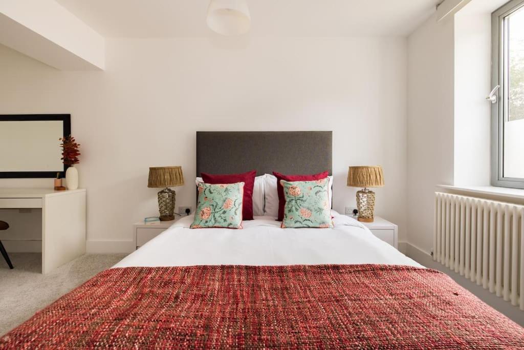 Wild Roses Serviced Apartments - Borough Londen Buitenkant foto