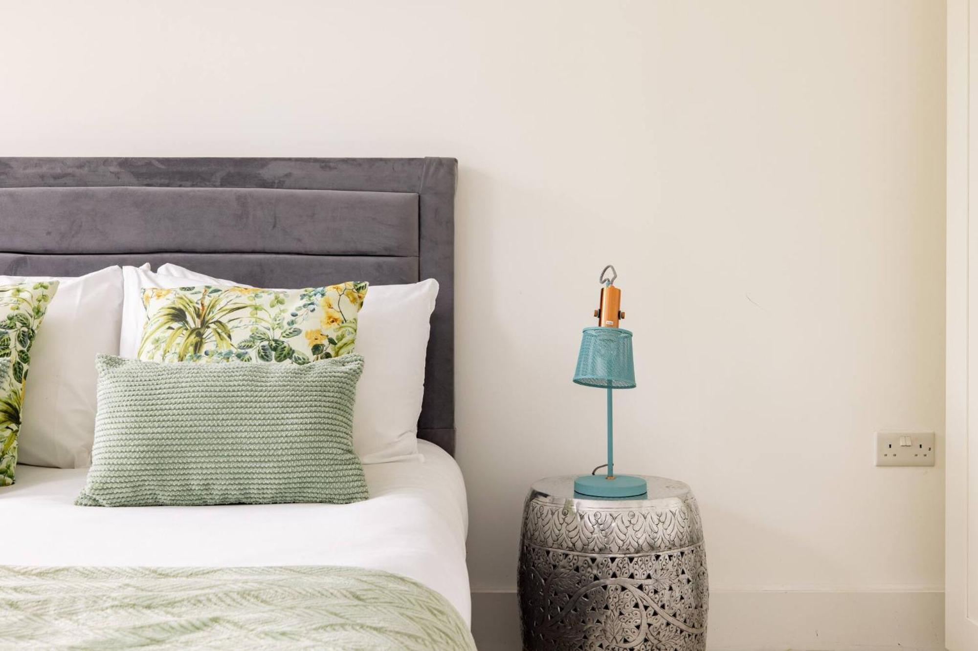 Wild Roses Serviced Apartments - Borough Londen Buitenkant foto