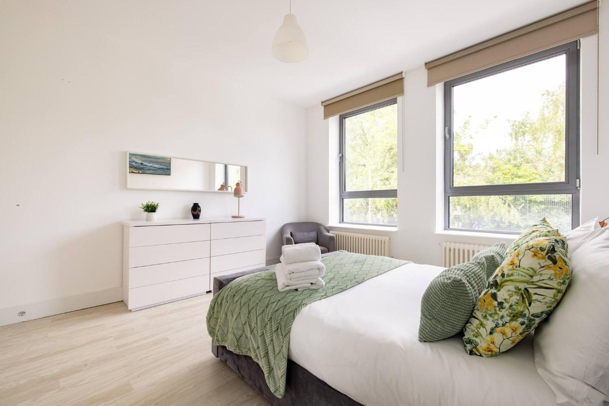 Wild Roses Serviced Apartments - Borough Londen Buitenkant foto