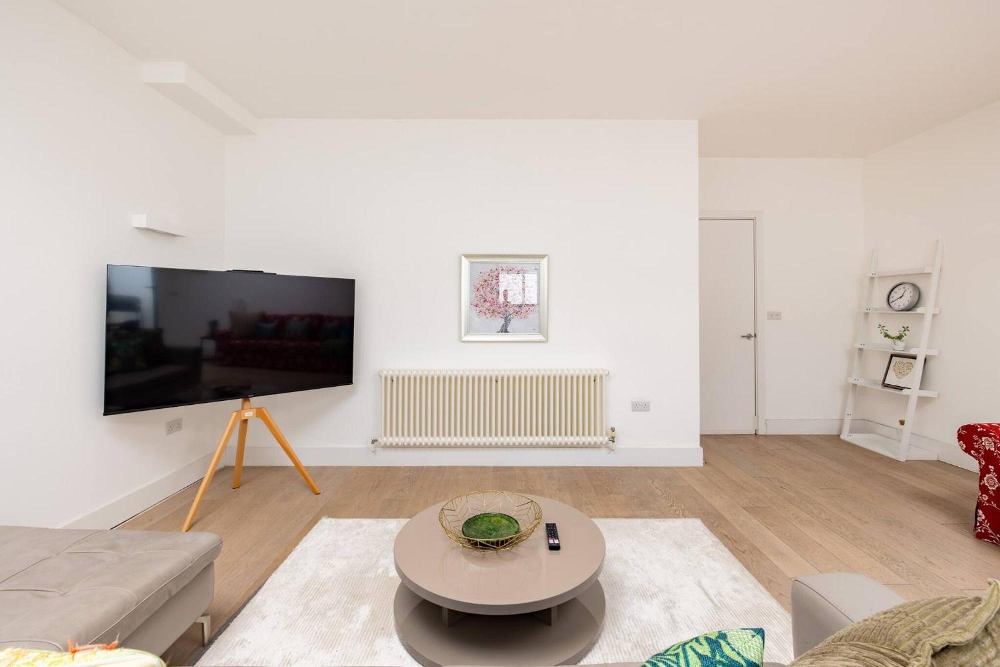 Wild Roses Serviced Apartments - Borough Londen Buitenkant foto